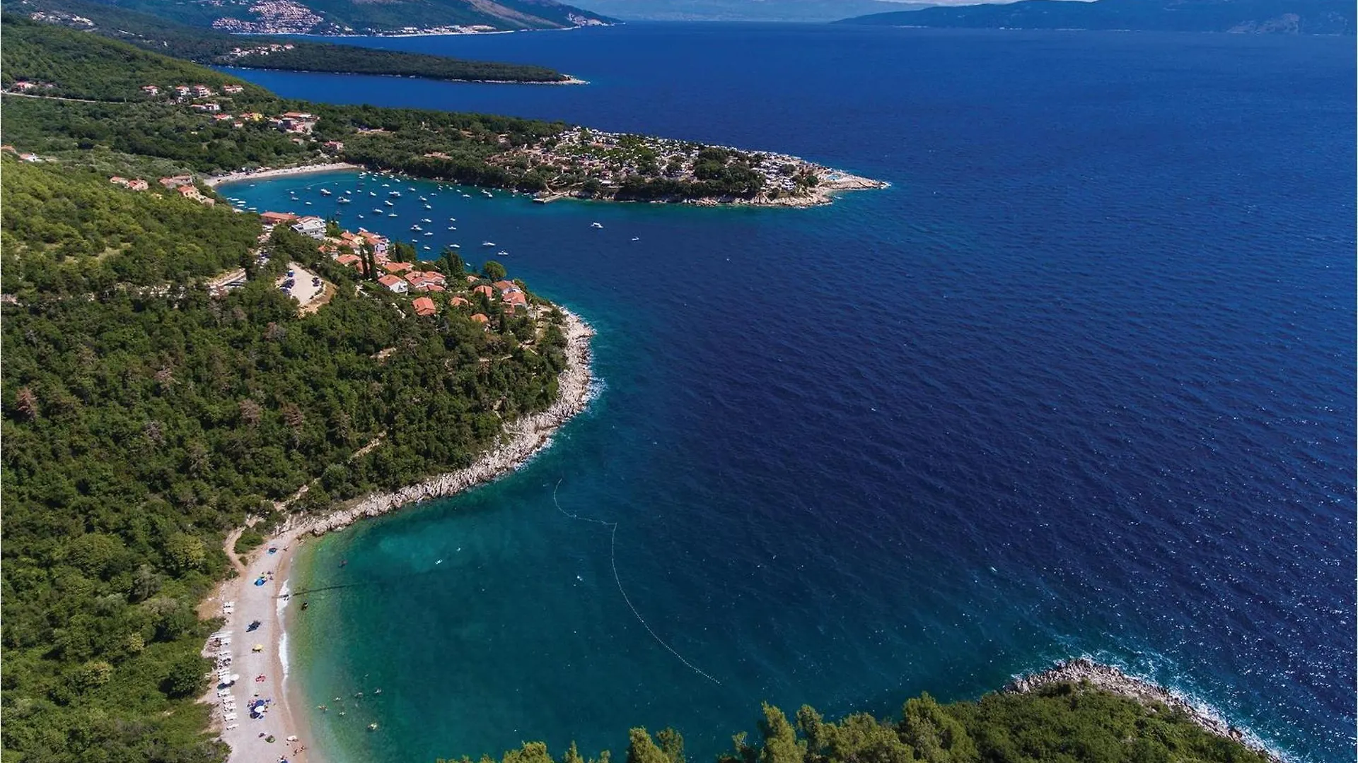 Nice Apartment In Rabac With Kitchen